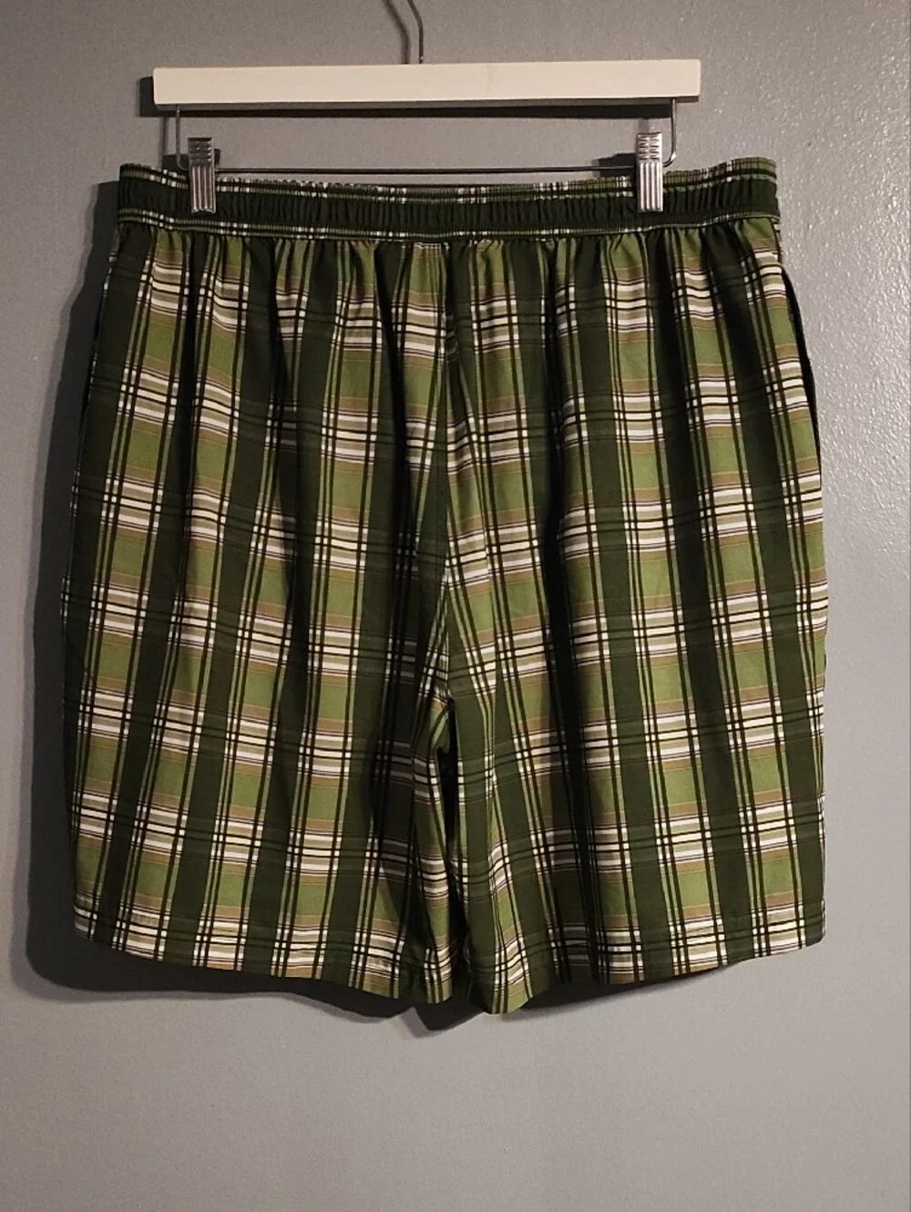 Roundtree & Yorke Olive and White Plaid Swim Shorts